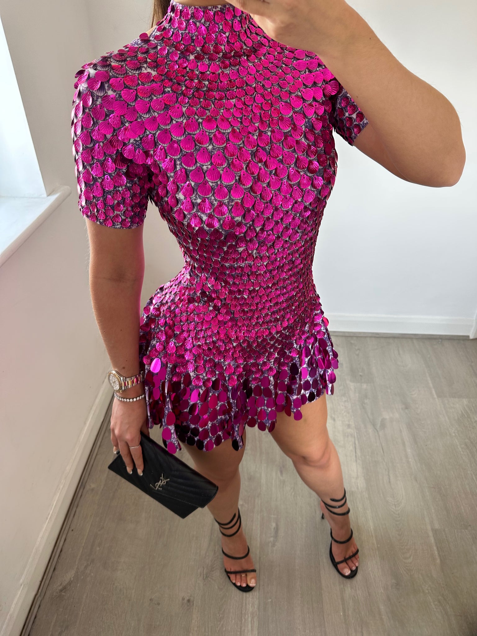 FOR THE FAME' Sequin Dress - Fuchsia Bella Luxe FOR THE FAME' Sequin Dress - Fuchsia Bella Luxe
