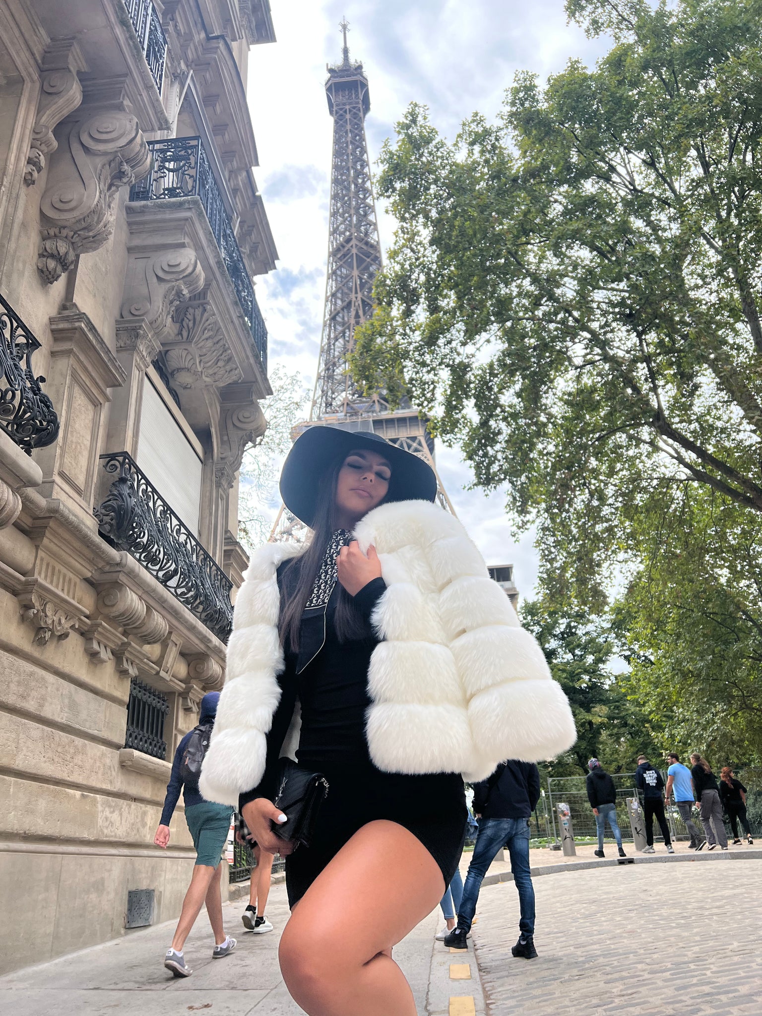‘FASHION WEEK’ Faux Fur Coat - White